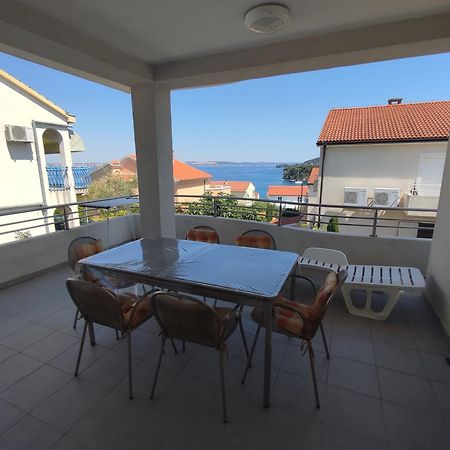 Apartments Paska بريكو المظهر الخارجي الصورة